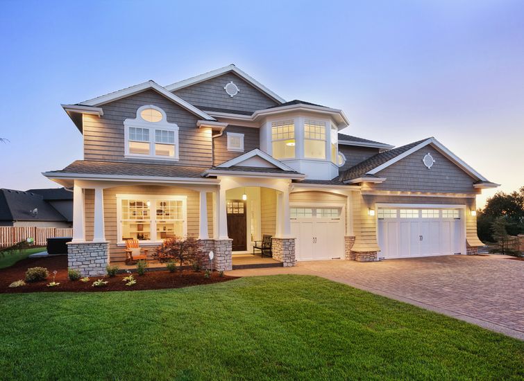 Luxurious owner-built home in suburban Ontario neighbourhood